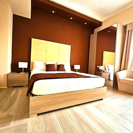 Astoria Boutique Suites Lecce Exterior photo