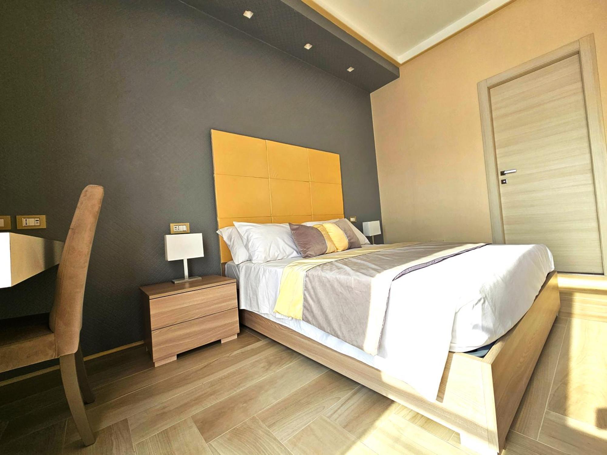 Astoria Boutique Suites Lecce Exterior photo